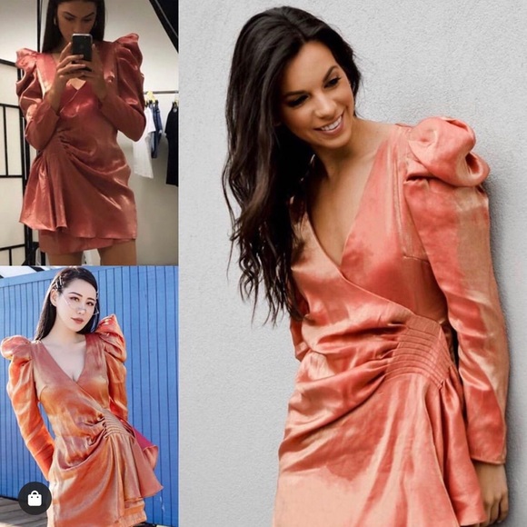 Brand new ELLIATT GOLDEN DRESS ORANGE/GOLD SIZE Medium - Picture 1 of 10